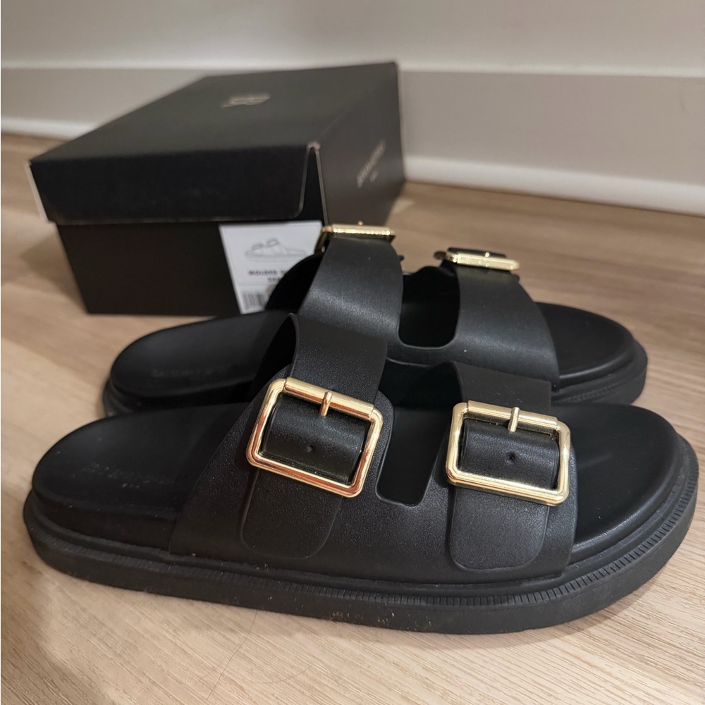 Banana Republic Double Strap Buckle Sandal